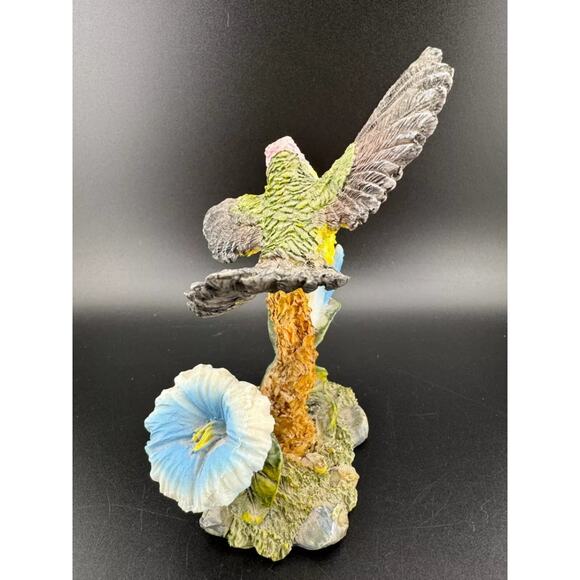 K's Collection Hummingbird Figurine - Picture 4 of 9